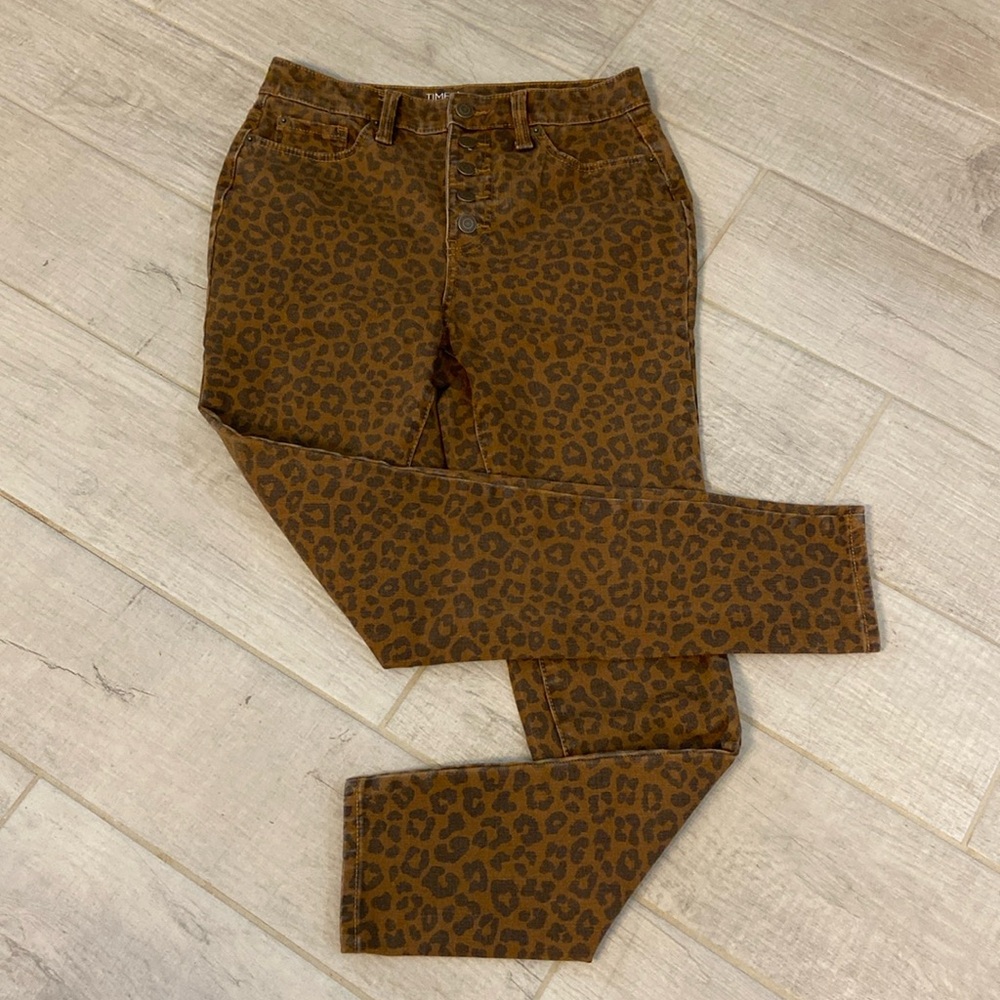 🎄Time and Tru Ladies Leopard Print Hi-Rise Curvy Button Fly Stretch Skinny Jeans